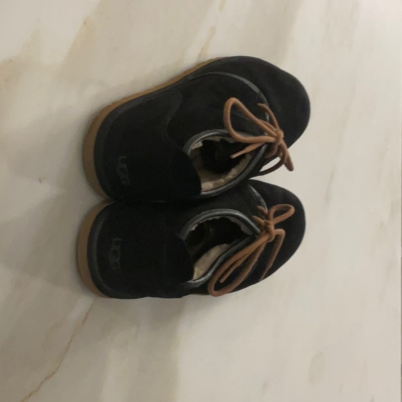 Black Ugg lace up Moccasin! Barely worn ! main image 7